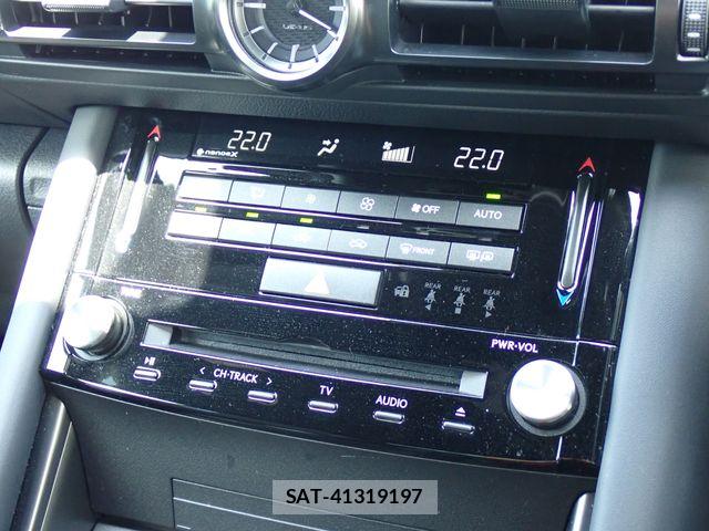 Lexus IS 2023-06 7220950-19