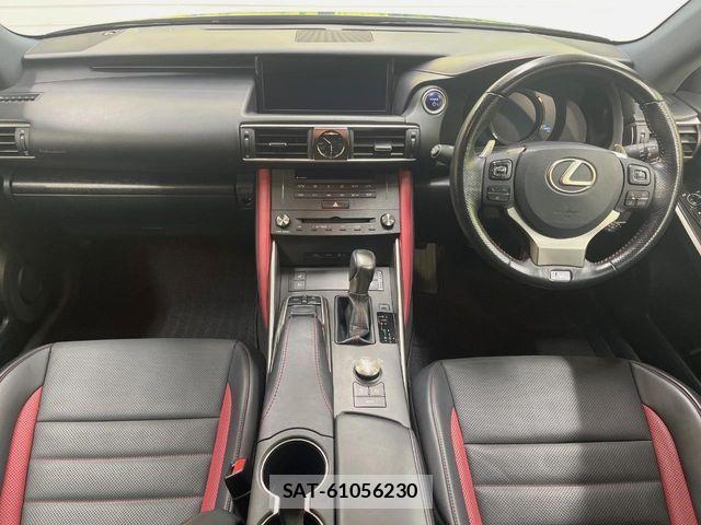 Lexus IS 2018-10 7220934-1