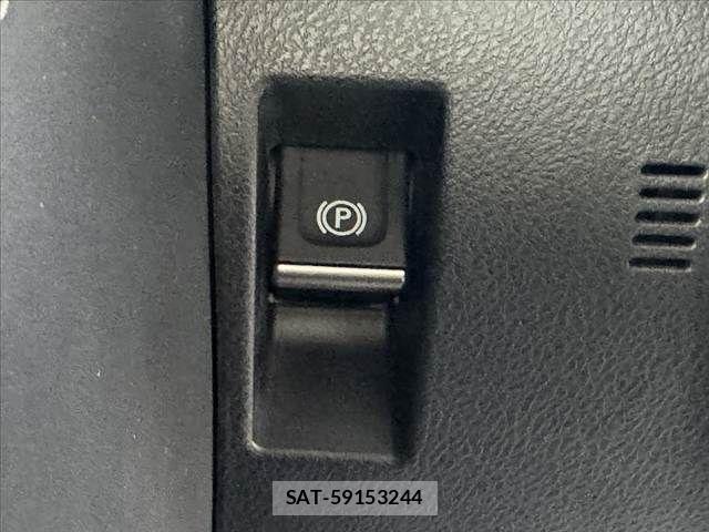 Lexus IS 2020-12 7220939-21