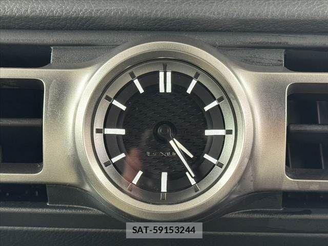 Lexus IS 2020-12 7220939-25