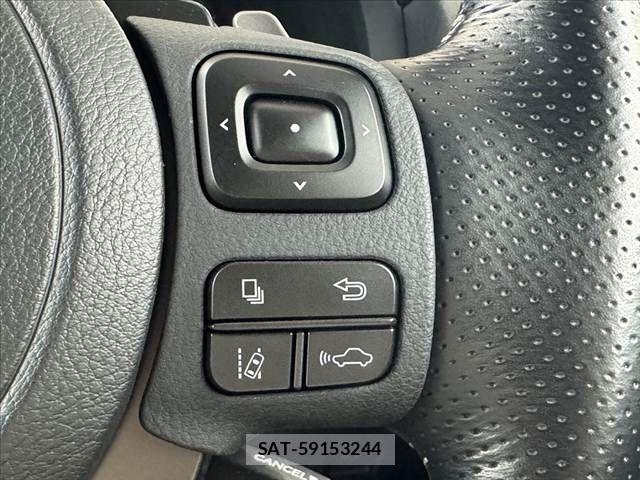 Lexus IS 2020-12 7220939-5