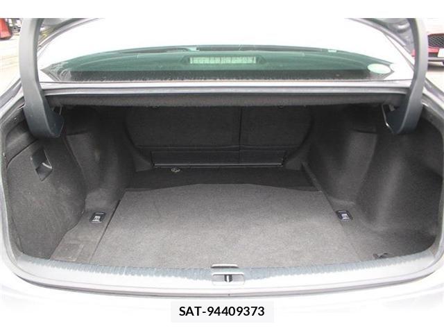 Lexus IS 2017-01 7220935-29