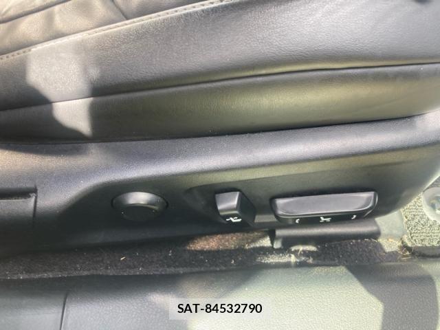 Lexus IS 2013-10 7220921-14