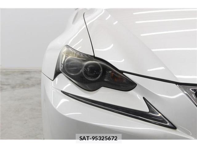 Lexus IS 2014-01 7220922-11