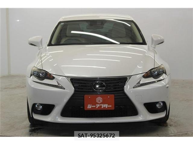 Lexus IS 2014-01 7220922-1