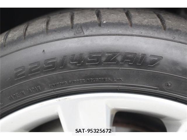 Lexus IS 2014-01 7220922-21
