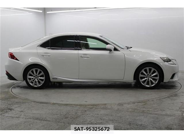 Lexus IS 2014-01 7220922-3