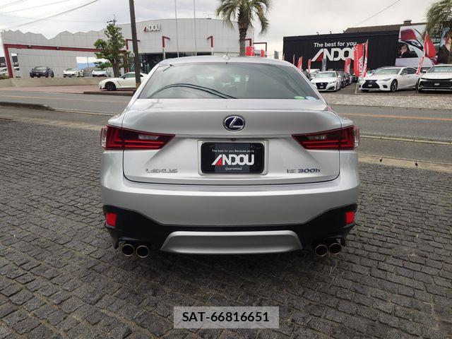 Lexus IS 2014-02 7220924-6