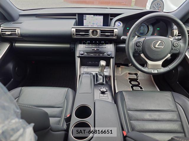 Lexus IS 2014-02 7220924-8