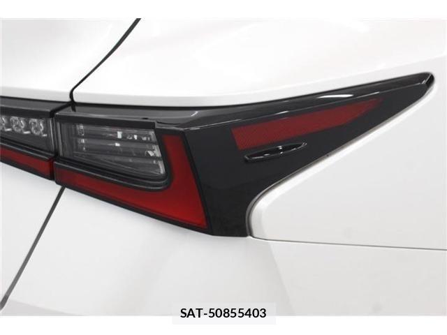 Lexus IS 2021-01 7220937-16