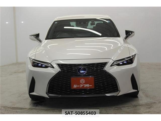 Lexus IS 2021-01 7220937-1