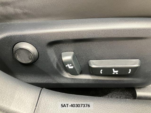 Lexus IS 2014-04 7220923-18