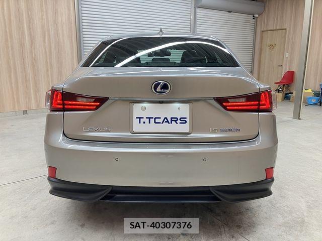 Lexus IS 2014-04 7220923-23