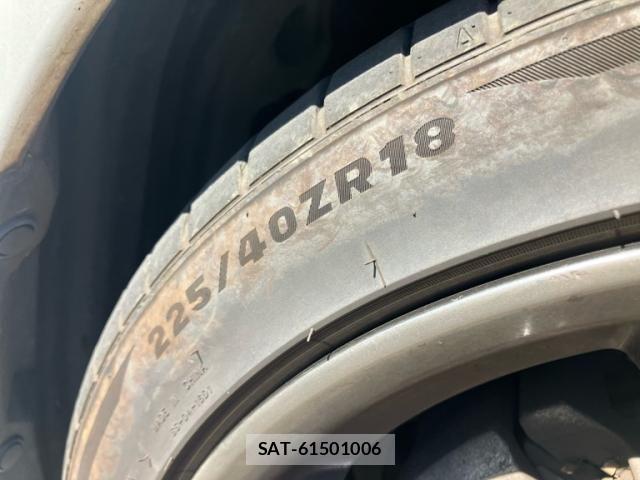 Lexus IS 2018-06 7220929-9
