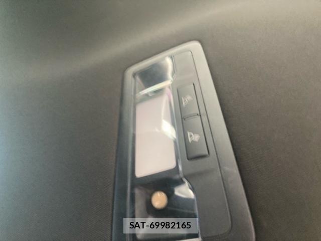 Lexus IS 2022-09 7220945-26