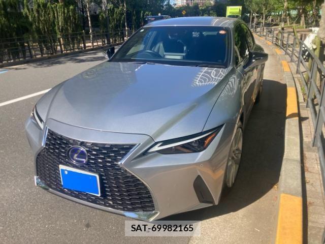 Lexus IS 2022-09 7220945-2