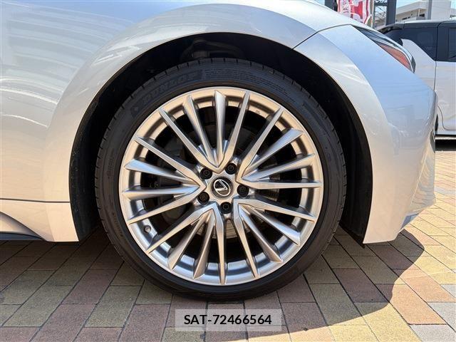 Lexus IS 2021-02 7220942-10