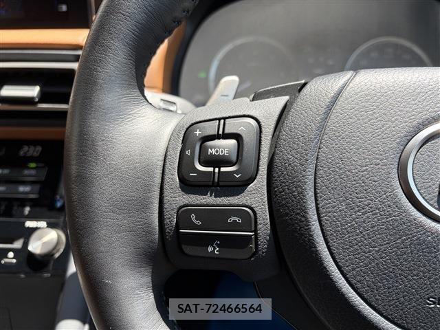 Lexus IS 2021-02 7220942-26