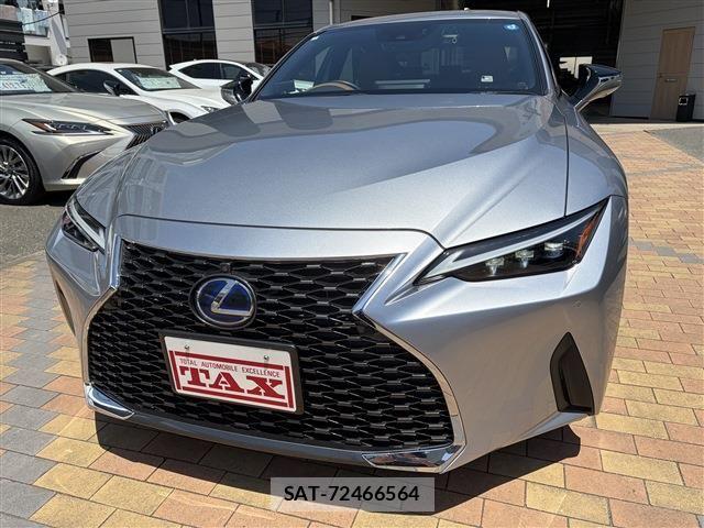Lexus IS 2021-02 7220942-8