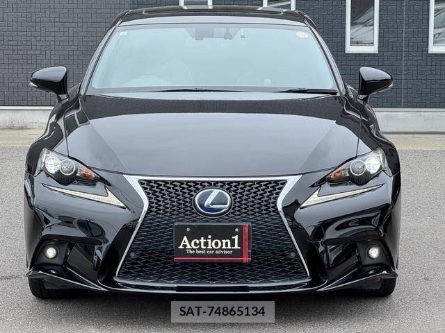 Lexus IS 2015-03 7220926-2