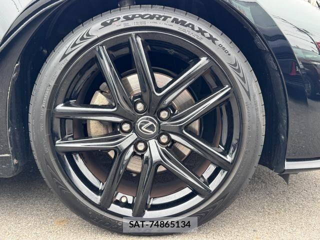 Lexus IS 2015-03 7220926-7