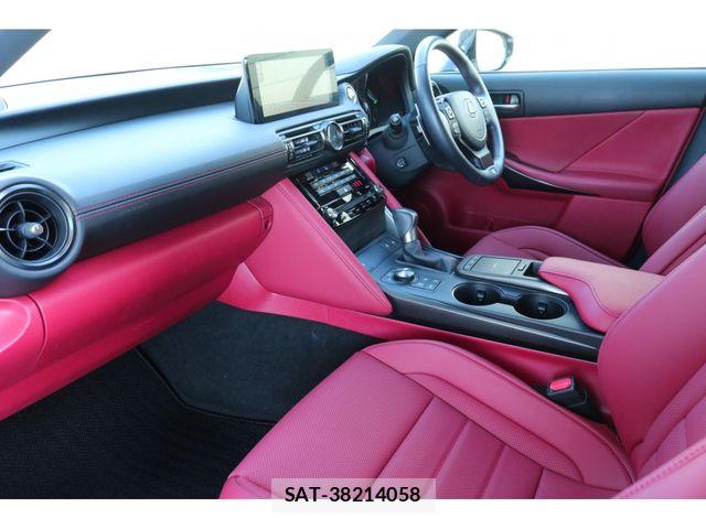 Lexus IS 2023-03 7220957-17