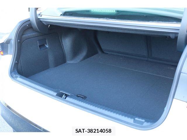 Lexus IS 2023-03 7220957-29