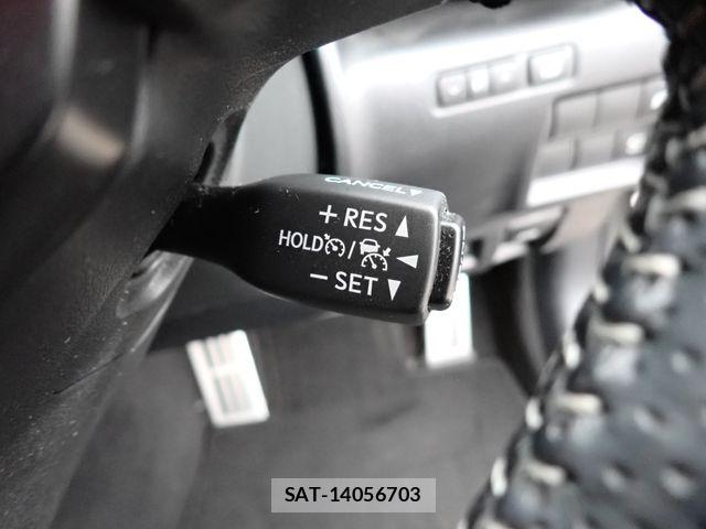 Lexus IS 2021-06 7220943-16