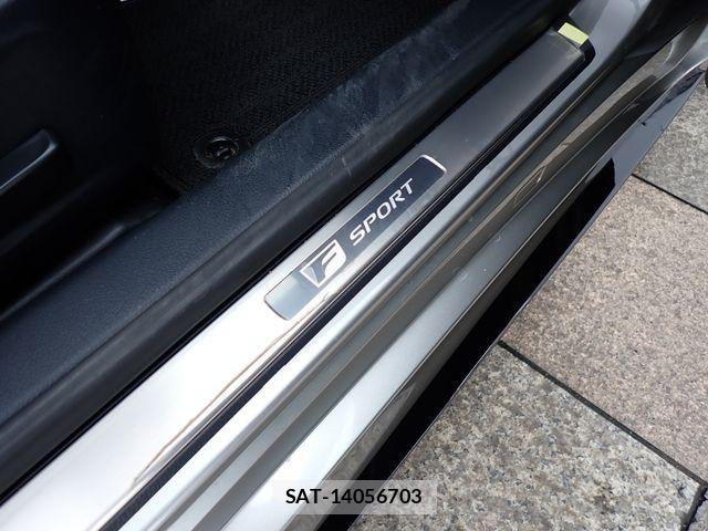 Lexus IS 2021-06 7220943-26