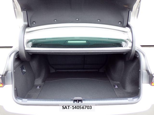 Lexus IS 2021-06 7220943-28