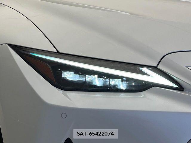Lexus IS 2022-06 7220938-12