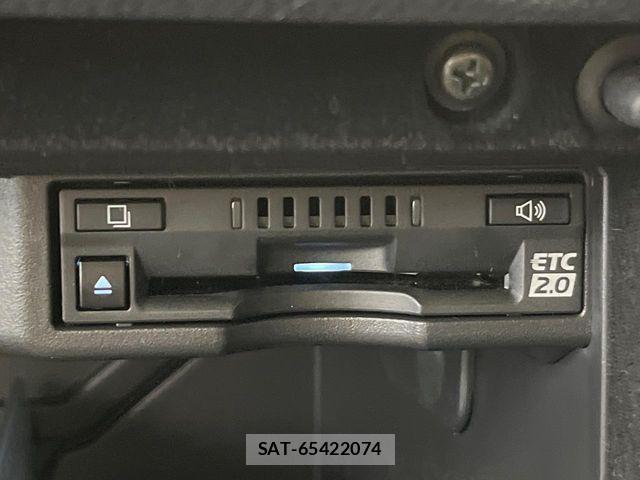 Lexus IS 2022-06 7220938-8