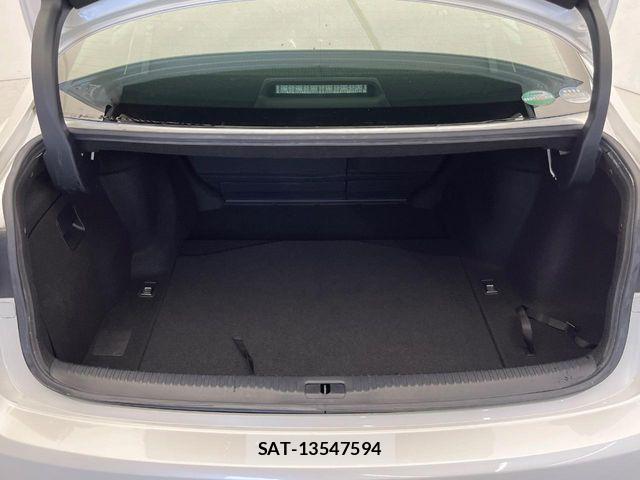 Lexus IS 2017-04 7220927-15