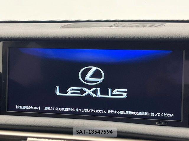 Lexus IS 2017-04 7220927-6