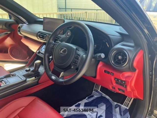 Lexus IS 2023-06 7220954-9