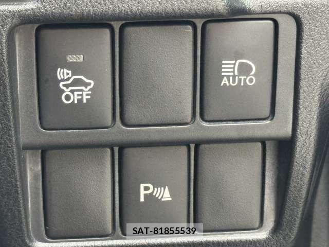 Lexus IS 2017-01 7220928-24
