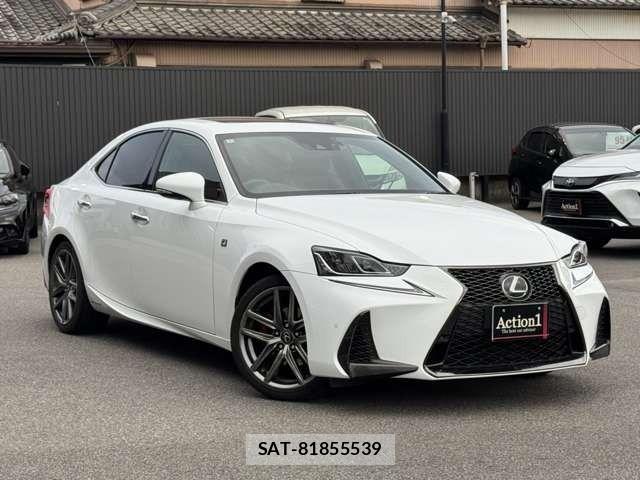 Lexus IS 2017-01 7220928-6