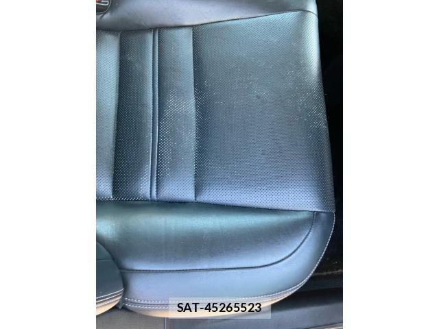 Lexus IS 2015-02 7220925-18