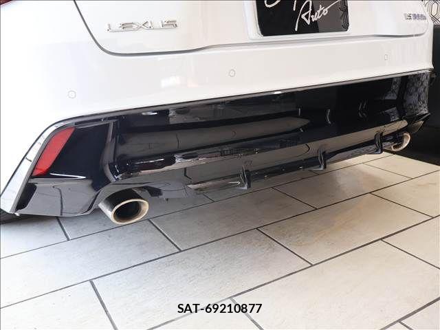 Lexus IS 2021-03 7251319-17