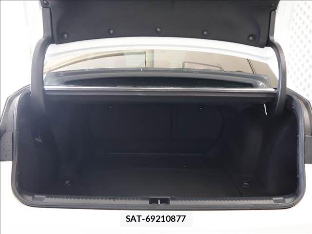 Lexus IS 2021-03 7251319-19