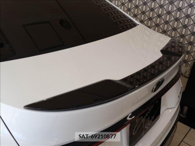 Lexus IS 2021-03 7251319-5