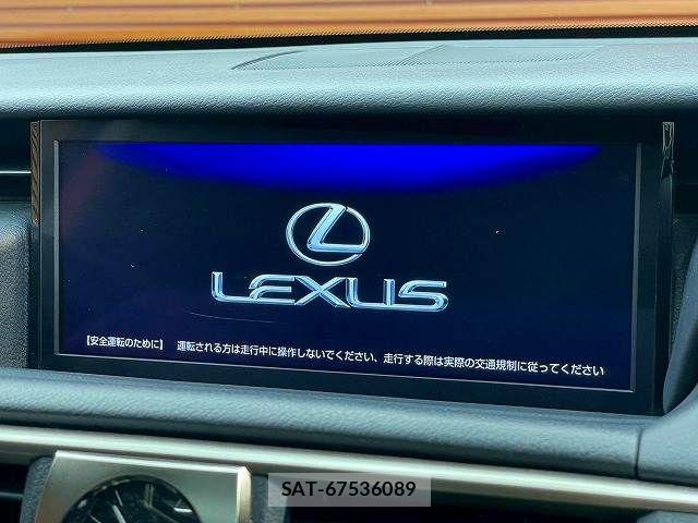 Lexus IS 2018-07 7251321-2