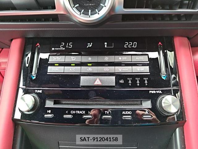 Lexus IS 2021-01 7272223-17