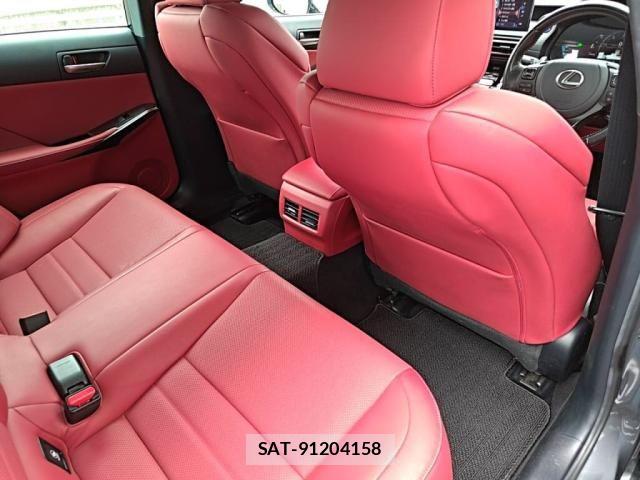Lexus IS 2021-01 7272223-22