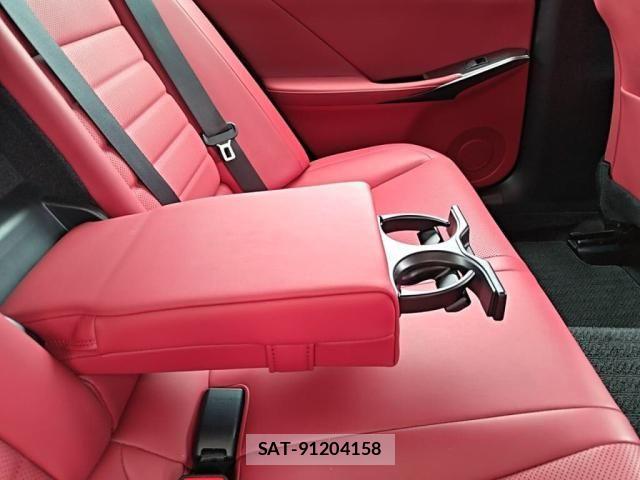 Lexus IS 2021-01 7272223-24