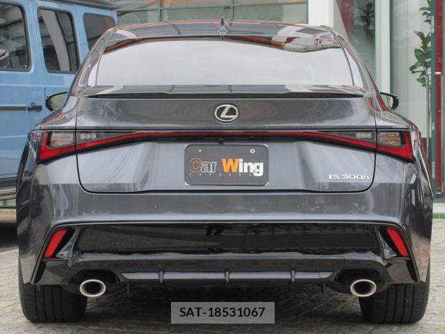 Lexus IS 2023-11 7328023-12