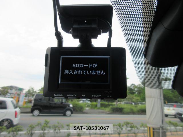 Lexus IS 2023-11 7328023-22