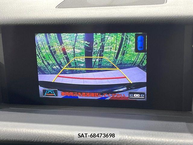 Lexus IS 2016-06 7328026-3