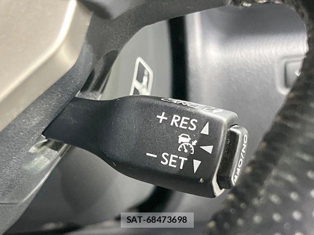 Lexus IS 2016-06 7328026-4