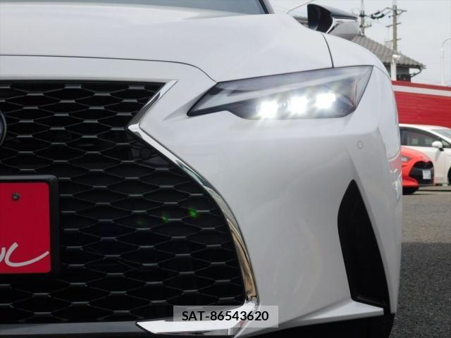 Lexus IS 2023-08 7328015-24